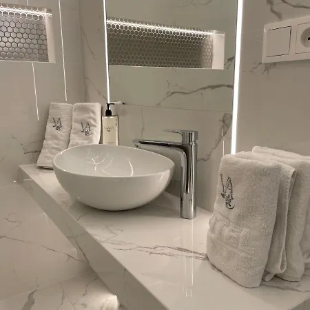 Apartament Wczasowa *